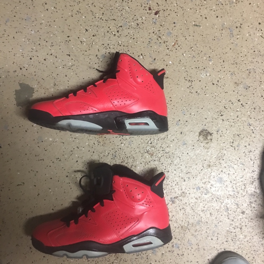 Jordan 6 Infrared 23 Size 10.5 Supreme Yeezy Bape